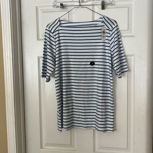 Ladies Size Medium L.L. Bean top